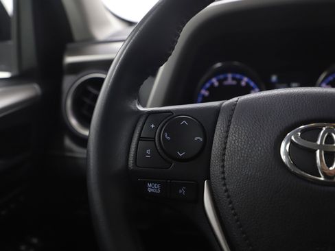 Used 2016 Toyota RAV4 Limited image 26