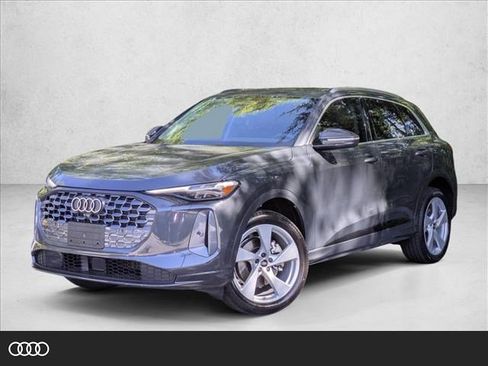 New 2026 Audi Q5 Premium Plus image 1