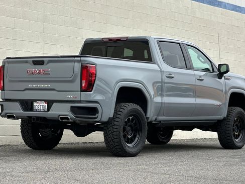 Certified 2024 GMC Sierra 1500 AT4 w/ Technology Package AWD/4WD image 4