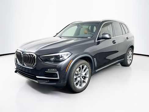 Used 2021 BMW X5 sDrive40i w/ Premium Package RWD image 3