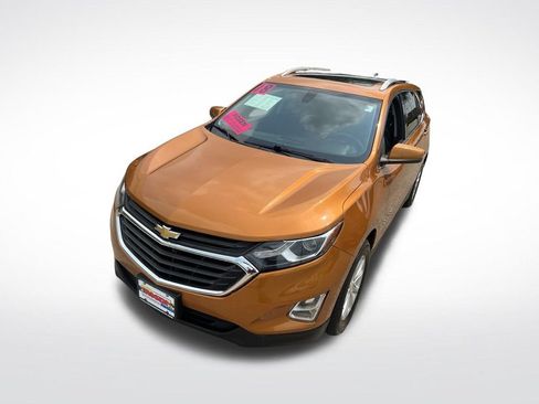 Used 2018 Chevrolet Equinox LT w/ Sun & Infotainment Package FWD image 39