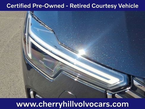 Certified 2025 Volvo XC90 B6 Plus image 10