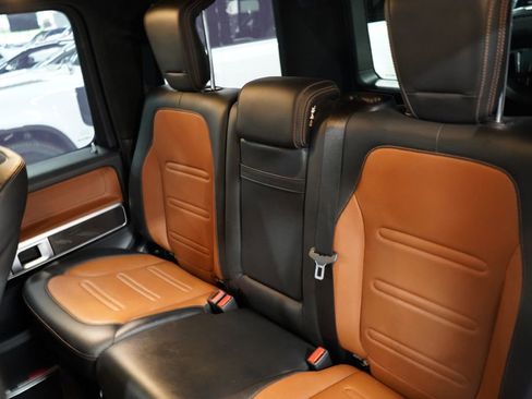 Used 2021 Mercedes-Benz G 550 w/ G Manufaktur Interior Package image 15
