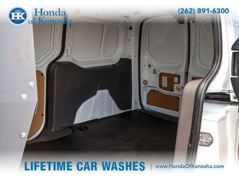 Used 2021 Ford Transit Connect XLT FWD image 12