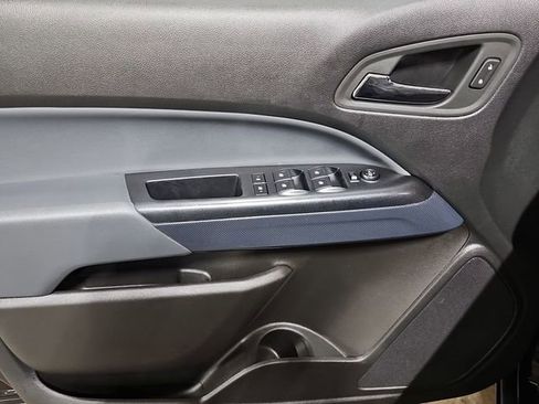 Used 2021 Chevrolet Colorado Z71 w/ Z71 Midnight Edition image 20