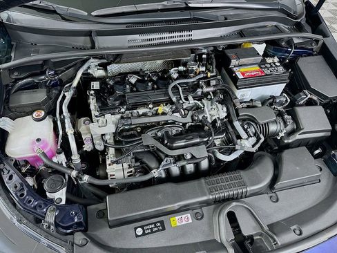 Used 2022 Toyota Corolla SE w/ SE Premium Package image 26