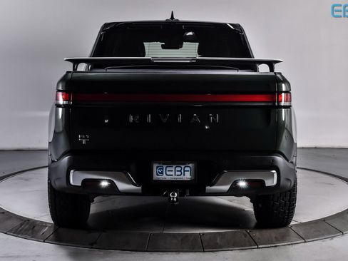 Used 2023 Rivian R1T Adventure image 5