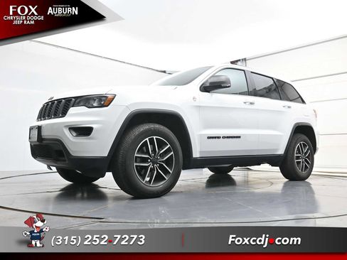 Used 2020 Jeep Grand Cherokee Trailhawk AWD/4WD image 22