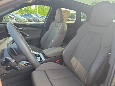 Certified 2025 Audi Q5 Premium Plus AWD/4WD image 14