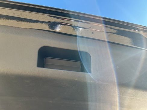 Used 2024 Buick Enclave Premium image 14