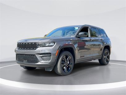 New 2025 Jeep Grand Cherokee Laredo