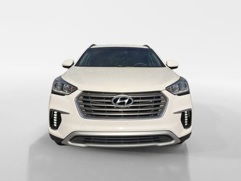 Used 2017 Hyundai Santa Fe SE AWD/4WD image 8