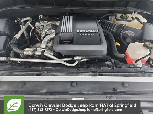 Used 2024 Chevrolet Silverado 1500 RST AWD/4WD image 33
