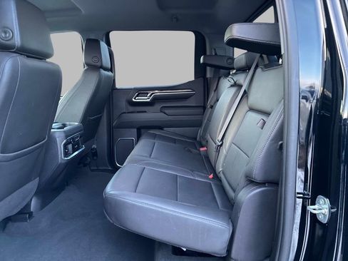 Used 2023 Chevrolet Silverado 1500 LTZ w/ Technology Package AWD/4WD image 14