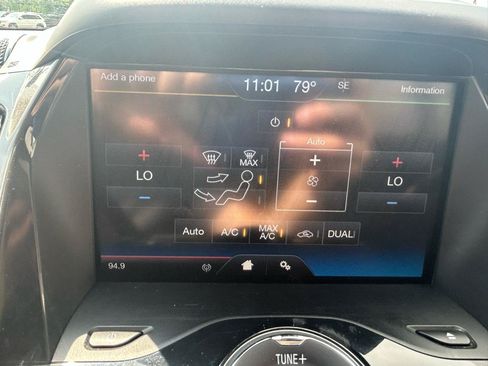 Used 2013 Ford Escape Titanium w/ Parking Technology Pkg AWD/4WD image 24