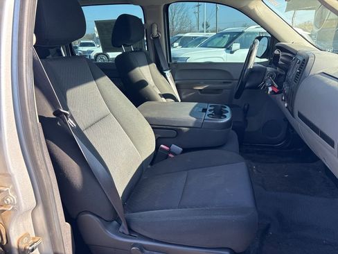 Used 2012 Chevrolet Silverado 1500 W/T image 11