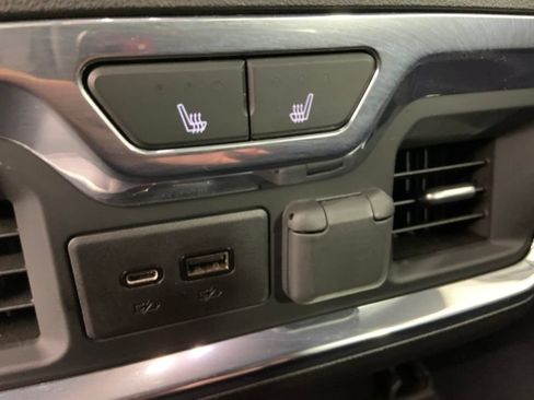 Used 2020 Chevrolet Silverado 3500 High Country AWD/4WD image 27
