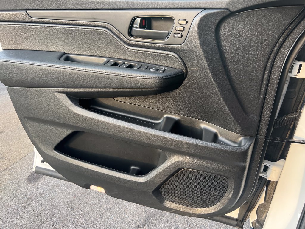 Used 2025 Honda Odyssey EX-L image 23