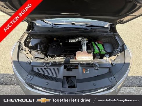 Used 2022 Chevrolet Trax LT w/ LT Convenience Package FWD image 30