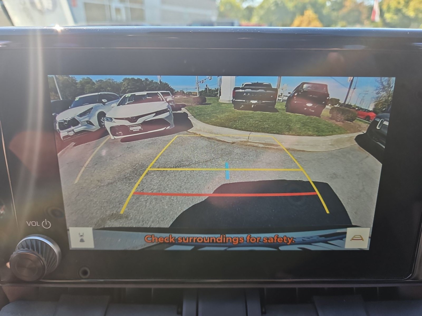 Used 2023 Toyota RAV4 SE w/ Weather & Moonroof Package AWD/4WD image 19