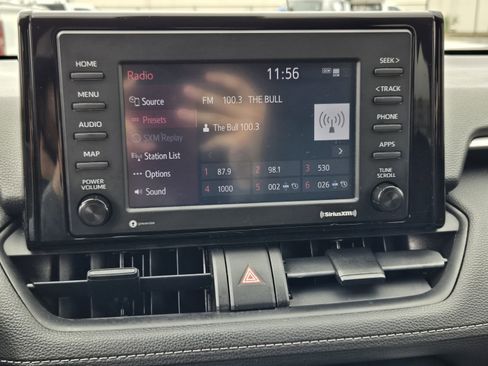 Used 2021 Toyota RAV4 XLE w/ Convenience Package image 14