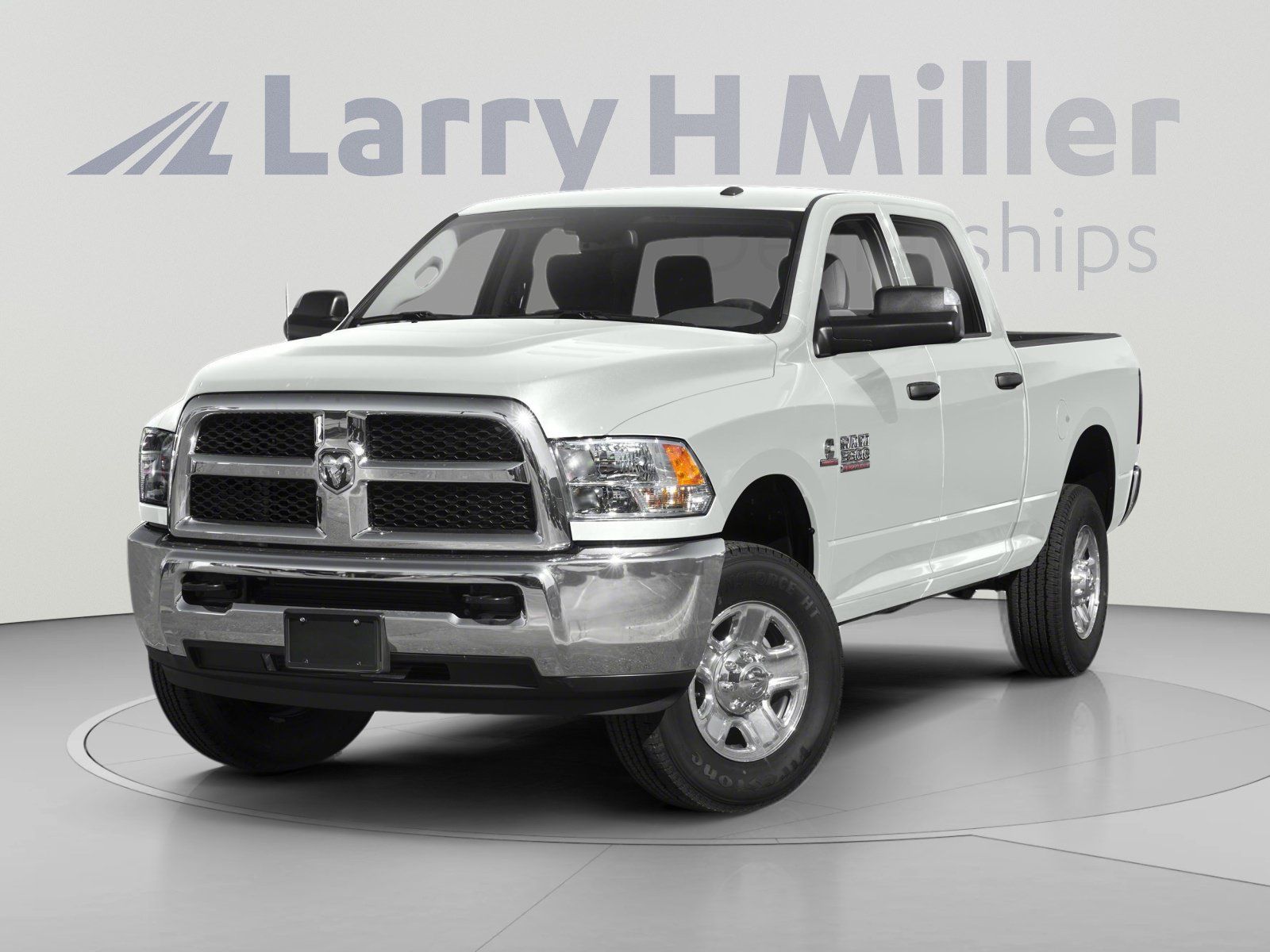 Used 2018 RAM 3500 Tradesman w/ Chrome Appearance Group RWD image 1