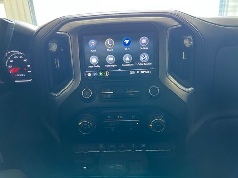 Used 2022 Chevrolet Silverado 2500 LT w/ Gooseneck/5TH Wheel Package AWD/4WD image 8