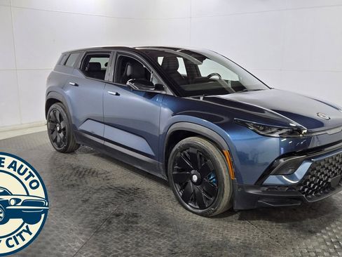 Used 2023 Fisker Ocean Extreme image 1