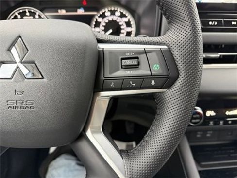 New 2026 Mitsubishi Outlander SE image 34