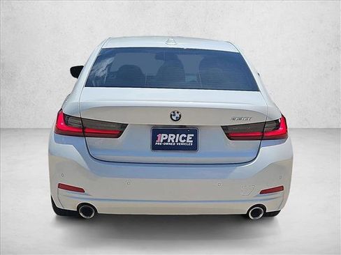 Used 2023 BMW 330i Sedan w/ Premium Package RWD image 7