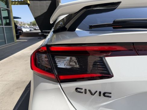 Used 2024 Honda Civic Sport Touring image 14