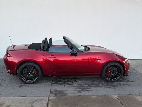 Certified 2024 MAZDA MX-5 Miata Club w/ Brembo/BBS Recaro Package image 15