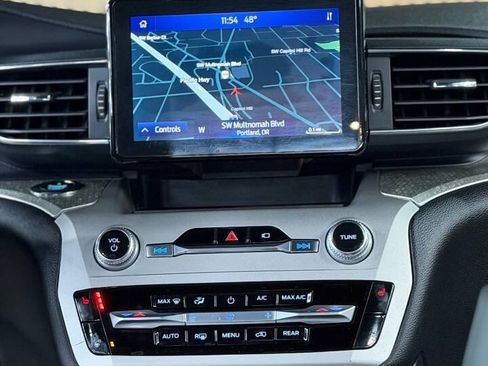 Used 2021 Ford Explorer Timberline image 12