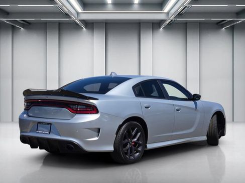 Used 2023 Dodge Charger R/T w/ Harman/Kardon Audio Group RWD image 4