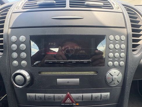 Used 2008 Mercedes-Benz SLK 350 image 18