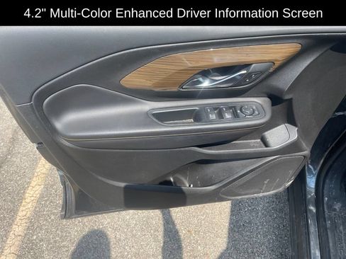 Used 2019 GMC Terrain SLE w/ Driver Convenience Package AWD/4WD image 17