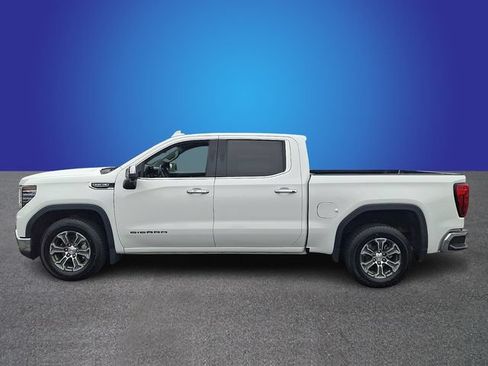 Used 2025 GMC Sierra 1500 SLT RWD image 7