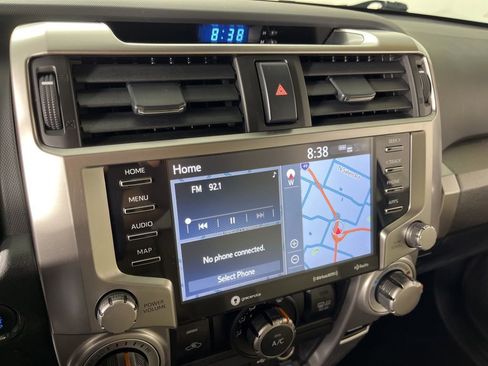 Used 2020 Toyota 4Runner SR5 Premium w/ Moonroof Package AWD/4WD image 27