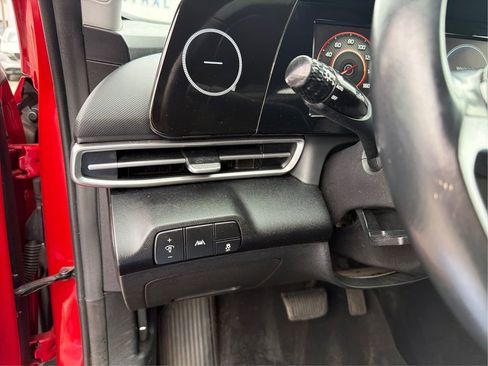 Used 2022 Hyundai Elantra SEL w/ Convenience Package image 19