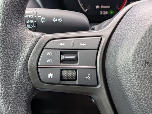 New 2026 Honda HR-V LX image 18