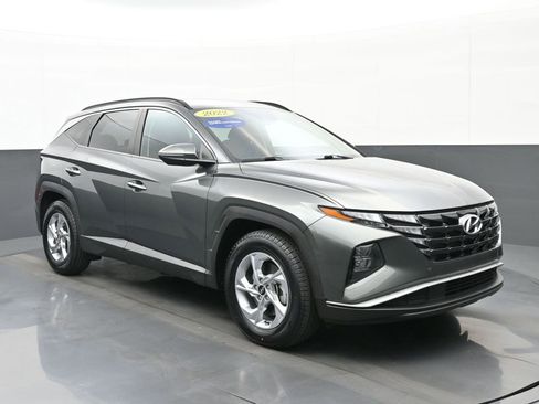Certified 2022 Hyundai Tucson SEL image 1