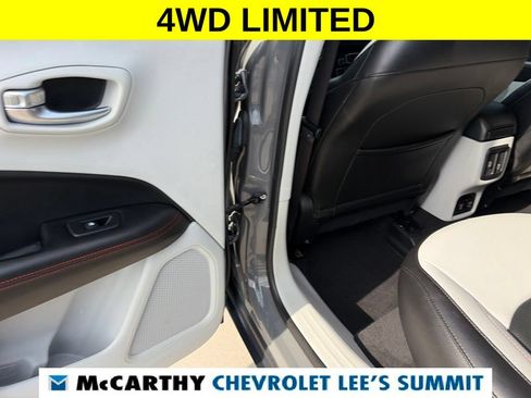 Used 2020 Jeep Compass Limited AWD/4WD image 33