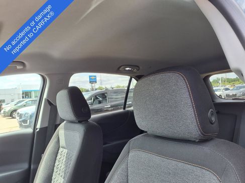 Used 2024 Chevrolet Equinox LT FWD image 17