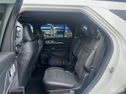 New 2026 Ford Explorer ST w/ Sun And Sound Package image 12