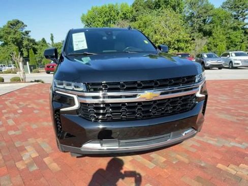 Used 2021 Chevrolet Tahoe LS w/ Driver Alert Package RWD image 4