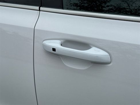 New 2026 Kia Sorento LX image 8