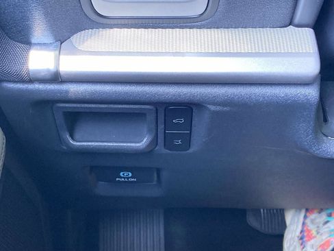 Used 2025 Ford Expedition Active RWD image 30