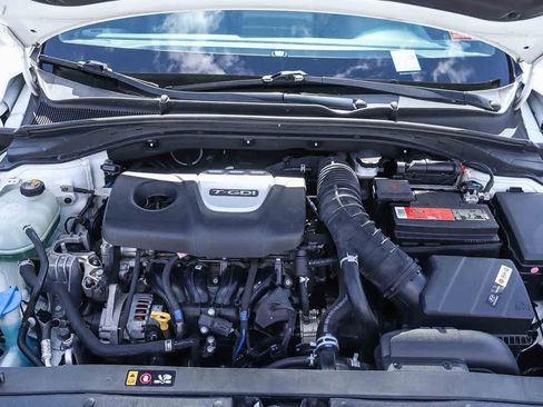 Used 2020 Hyundai Elantra GT N Line FWD image 32