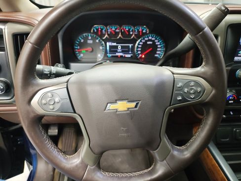 Used 2015 Chevrolet Silverado 1500 High Country image 28