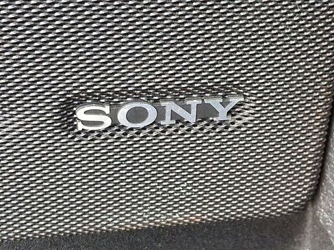 Used 2014 Ford F150 Limited image 15